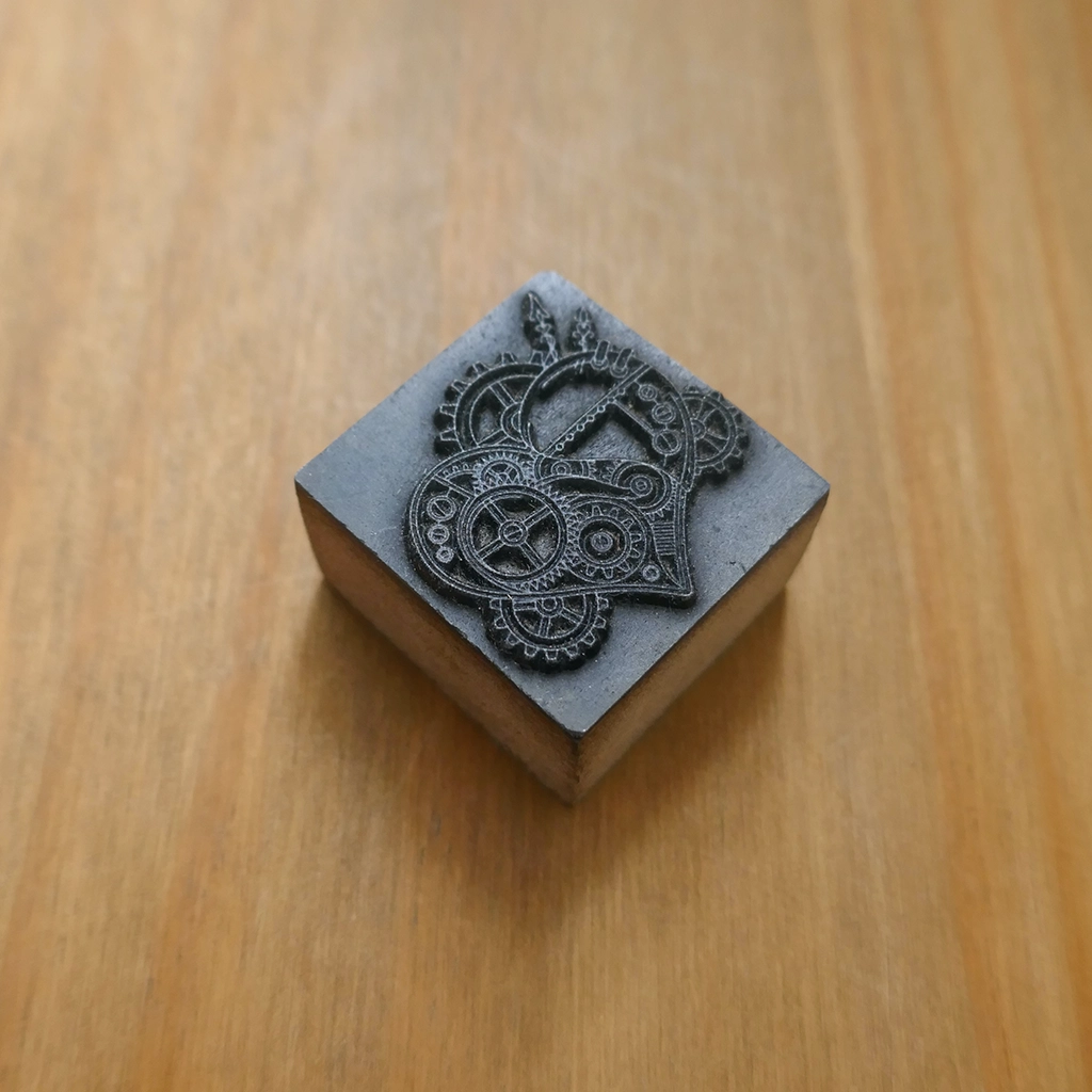 Steampunk Mechanical Heart